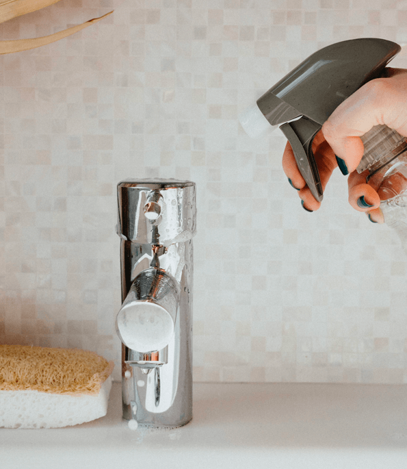 Nettoyant écologique anti-calcaire
