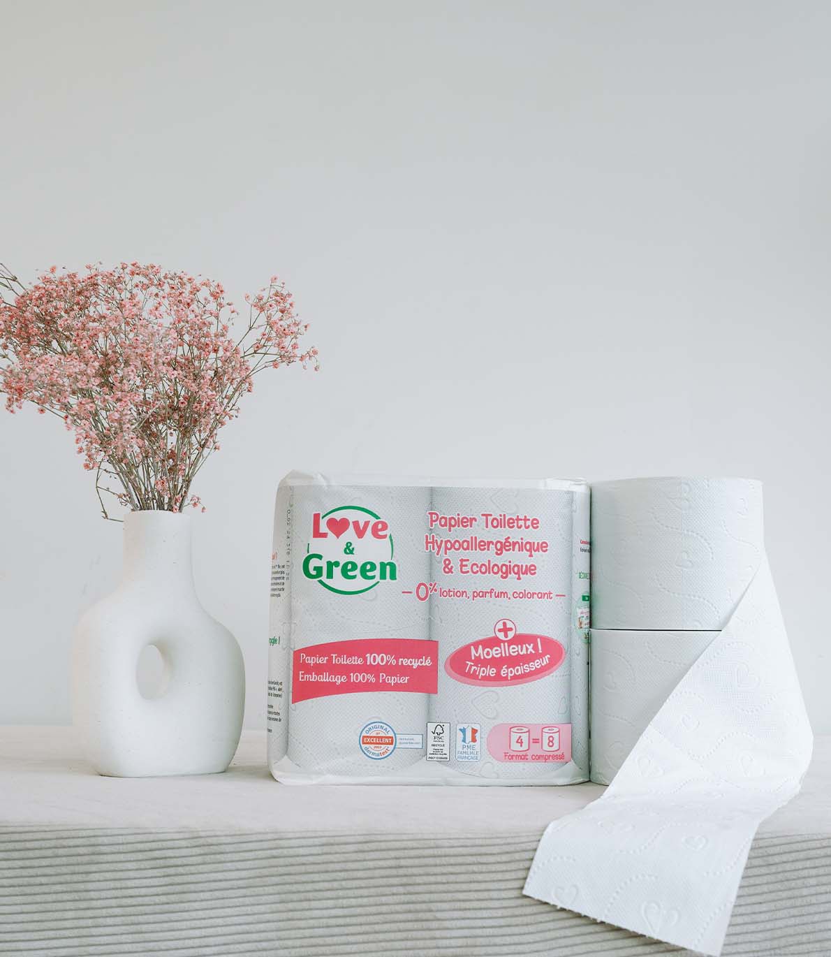 Hypoallergene und ökologische recycelte Toilettenpapier - dreifache Dicke
