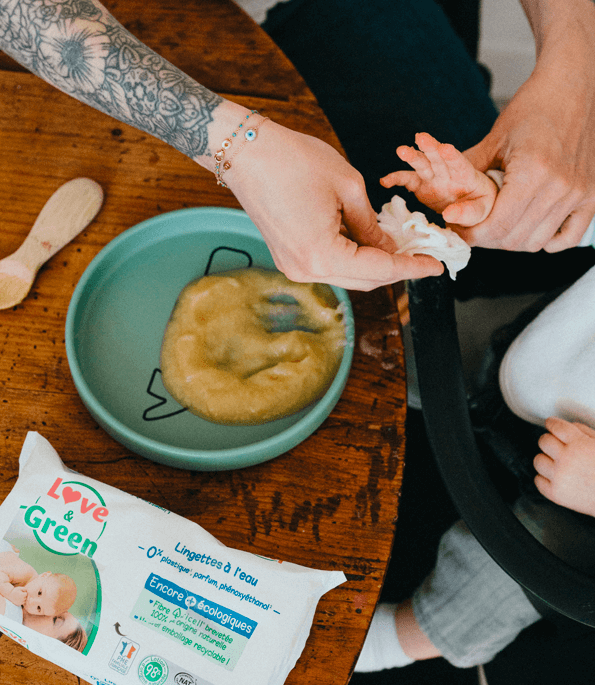 Lot de 16 Lingettes Écologiques à 99% d'Eau