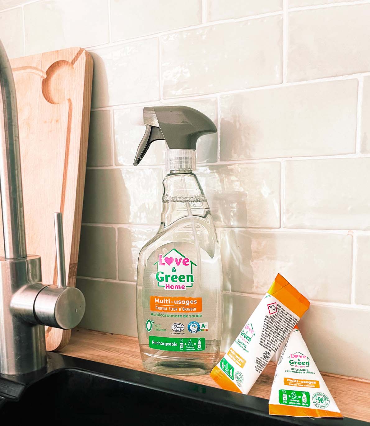 Pack: Multi-use spray met eco-depressieve gecertificeerde geur
